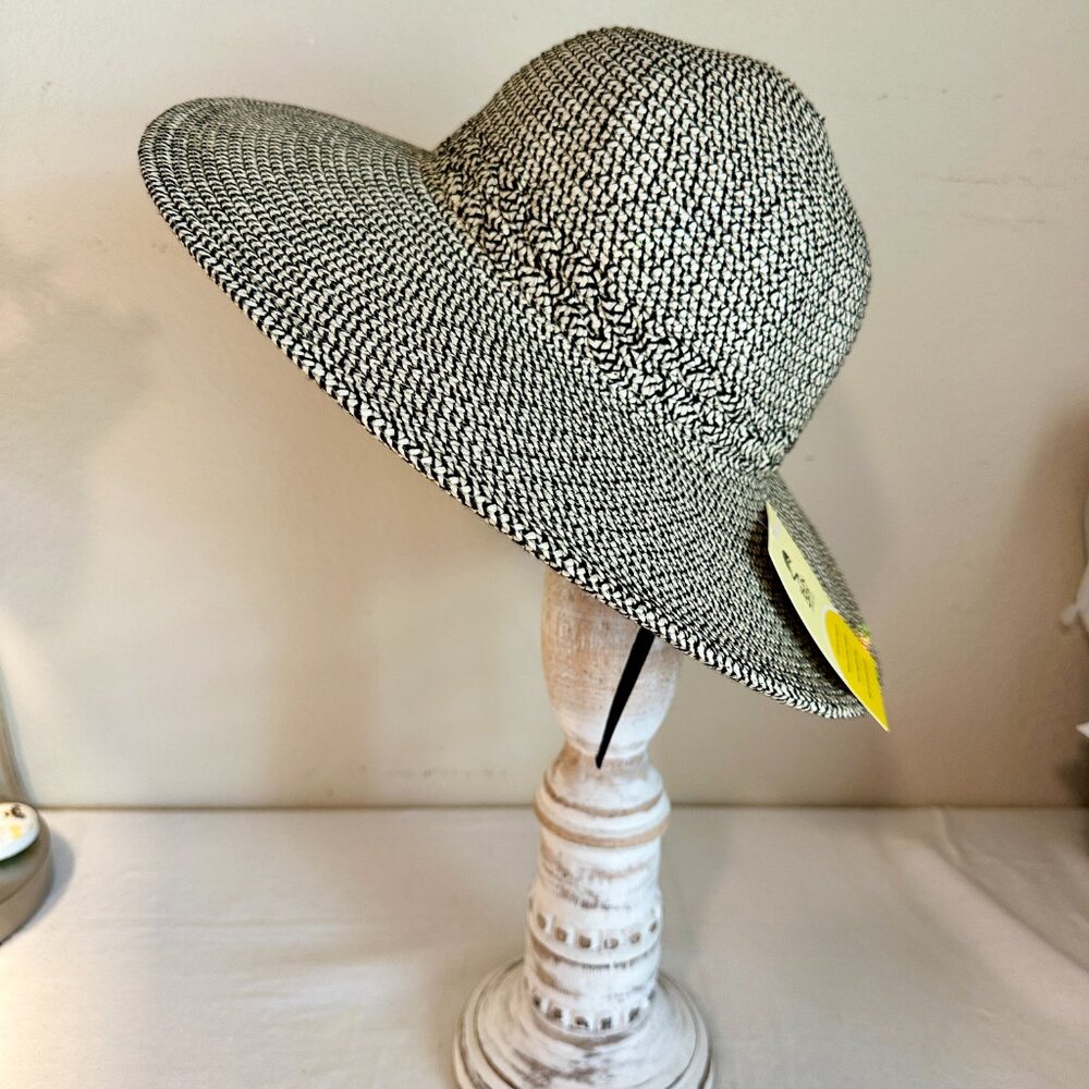 BUNDLE (3) New Sunday Afternoons Women's Sun Hat UPF 50+ Adjustable Chinstrap - Picture 13 of 14